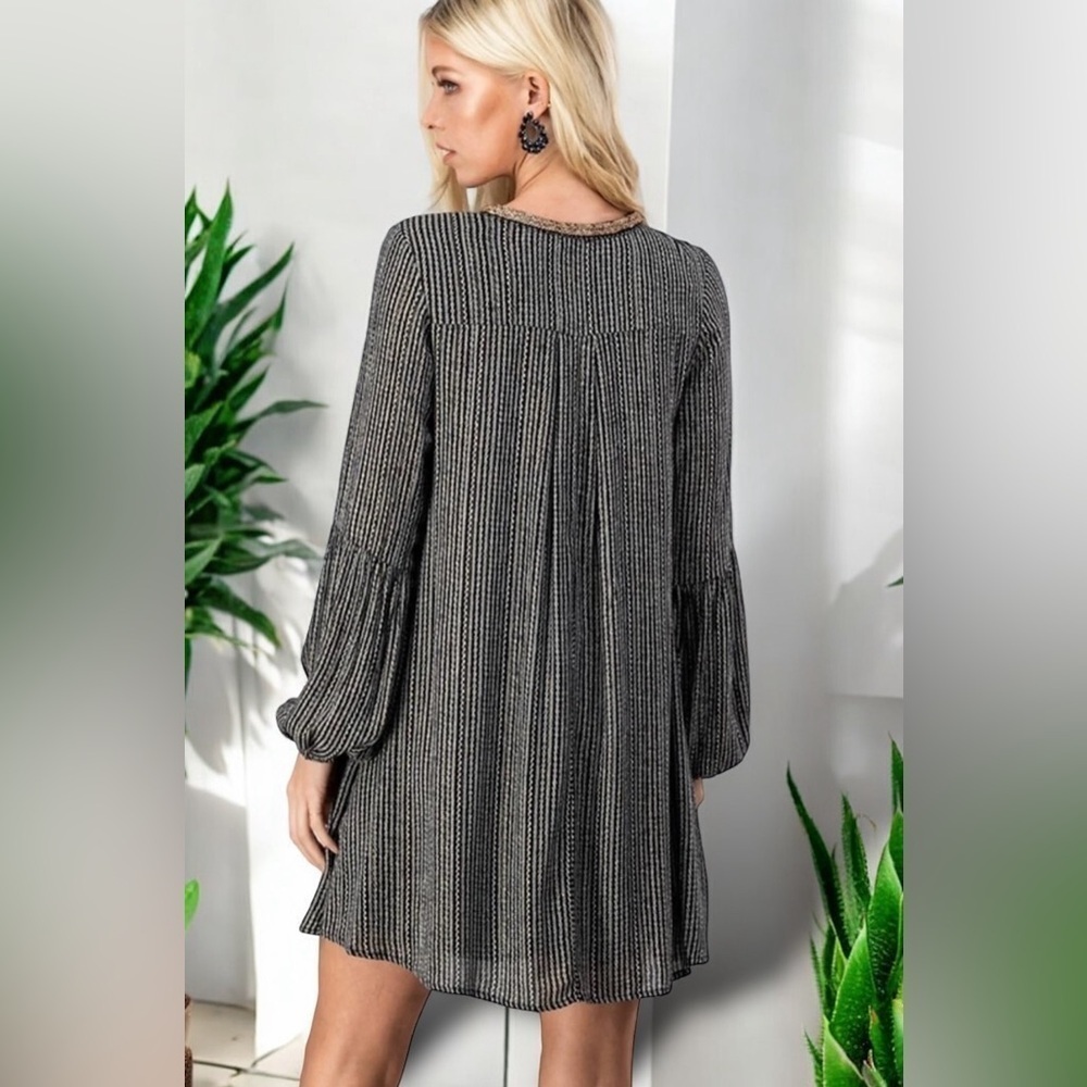 Altar'd State Black & Metallic Embellished Neck Long Sleeve Dress Size Large - Picture 16 of 16